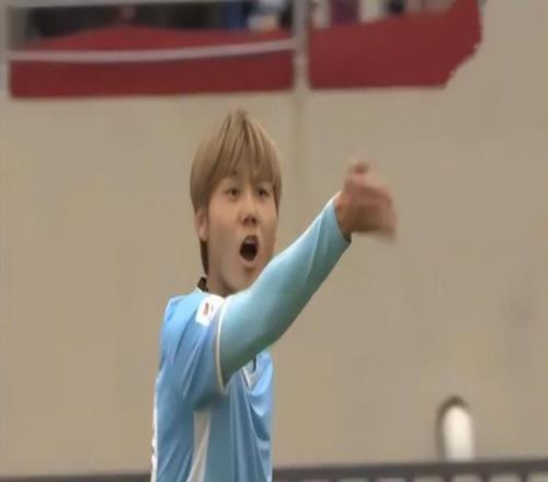 邁尼昂預言,多納魯馬將,迎狂熱歡迎,金年会,JinNianHui,金年会体育官网,金年会官网,金年会体育下载