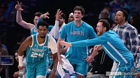 大乐透期号专家推荐：质合分析前区十码解析，拉斯帕尔马斯对决格