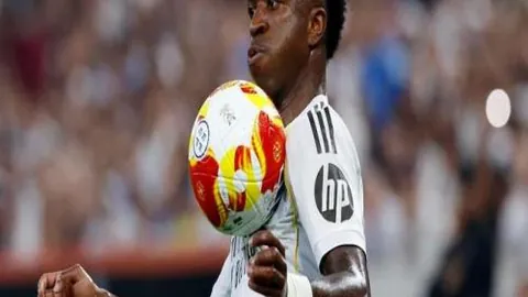 大乐透期号专家推荐：主队质合分析剑指三分